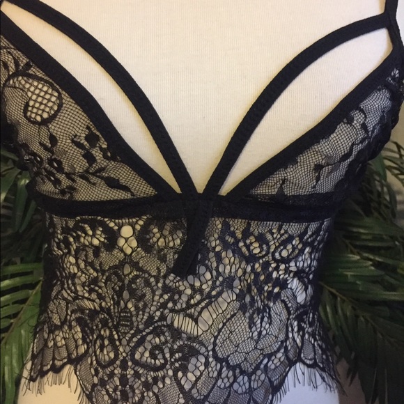 Feminine! Floral Lace Bralette M - Picture 5 of 8